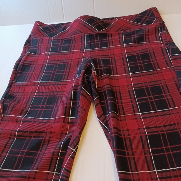 Torrid Pixie Ladies Pants - Picture 2 of 8